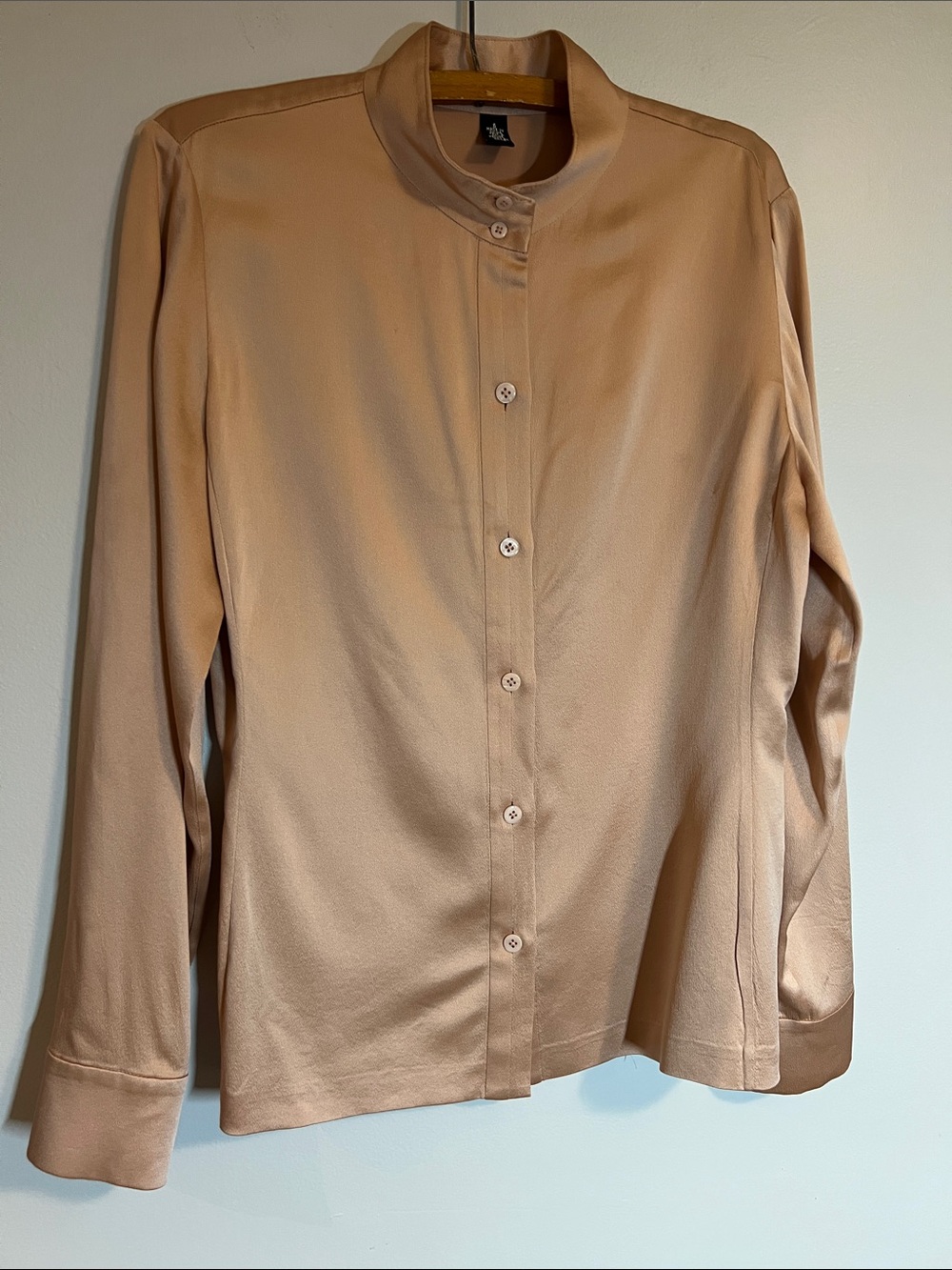 100% Women’s silk blouse - size small